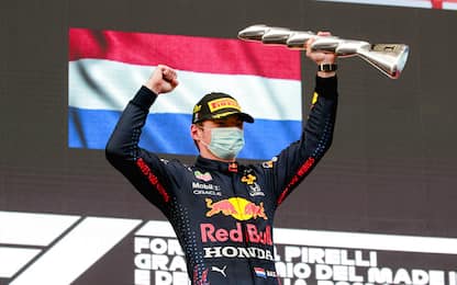 Verstappen: "Classifica? La stagione è lunga"