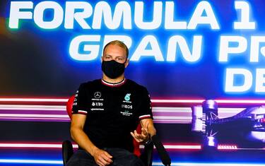 Bottas: "Arriva Russell? Sono solo s*******e"