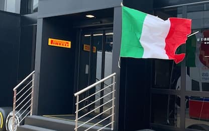 Pirelli, orgoglio Italia: Tricolore a Silverstone