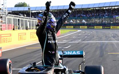 Entusiasmo Hamilton: Mercedes di nuovo davanti