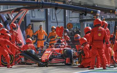 Sainz: "Peccato il pit-stop, ma Ferrari è veloce"