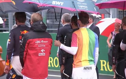 Vettel: "Maglia arcobaleno? Squalificatemi"