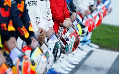 Leclerc, Sainz, Giovi: caschi speciali per Monza