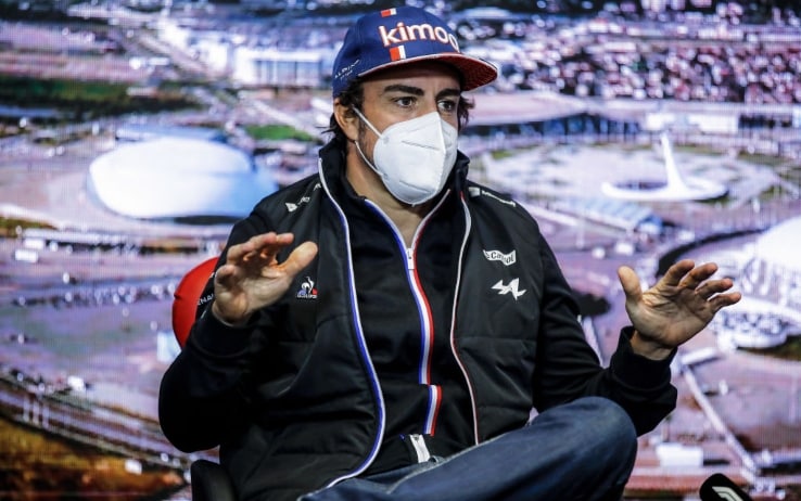 F1, Alonso al GP di Russia: 'Lontani dal podio, concentriamoci su obiettivi  realistici' | Sky Sport