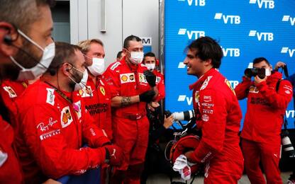 La Ferrari che lotta: il podio di Sainz a Sochi