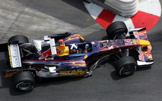 David Coulthard (GBR) Red Bull Racing RB1.Formula One World Championship, Rd6, Monaco Grand Prix, Race, Monte Carlo, Monaco, 22 May 2005.DIGITAL IMAGE