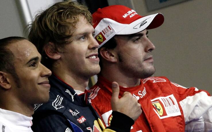 Vettel ad Abu Dhabi 2010: vince e sorpassa in classifica Alonso conquistando il suo primo Mondiale vettel_alonso