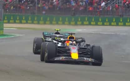 Clamoroso a Imola: Verstappen doppia Hamilton!