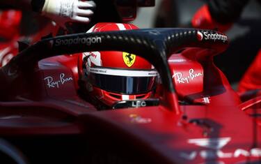 Spagna, il venerdì è di Leclerc. Segnali Mercedes
