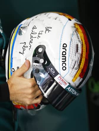 GP Ungheria 2022, Vettel e il casco di Lego: 'Lasciate