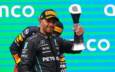 HUNGARORING, HUNGARY - JULY 31: Sir Lewis Hamilton, Mercedes-AMG, 2nd position, with his trophy during the Hungarian GP at Hungaroring on Sunday July 31, 2022 in Budapest, Hungary. (Photo by Glenn Dunbar / LAT Images)
