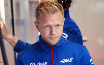 epa10020960 Danish Formula One driver Kevin Magnussen of Haas F1 Team arrives for the third practice session of the Canada Formula One Grand Prix at the Gilles Villeneuve circuit in Montreal, Canada, 18 June 2022. The Formula One Grand Prix of Montreal will take place on 19 June 2022.  EPA/ANDRE PICHETTE