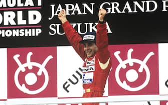 SUZUKA, JAPAN - OCTOBER 30: Ayrton Senna during the Japanese GP at Suzuka on October 30, 1988 in Suzuka, Japan. (Photo by LAT Images)
