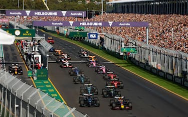 Si corre a Melbourne: Ferrari punta Red Bull