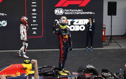 Perez domina a Baku: Verstappen 2°, Leclerc 3°