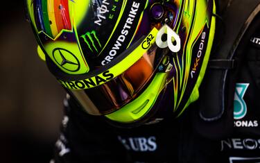 Hamilton: "Mercedes oggi un calcio nello stomaco"