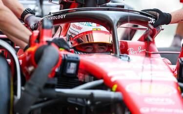 Leclerc: "Amo la Ferrari, le voci non mi toccano"