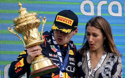 Verstappen: "Gara difficile, vittoria incredibile"