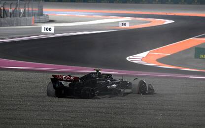 Incidente Mercedes, quella gomma rossa di Lewis...