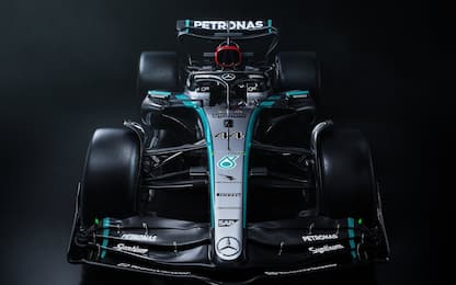 Ecco com'è la W15, l'ultima Mercedes di Hamilton