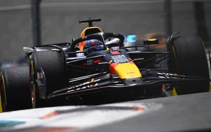 Verstappen in pole nella Sprint, Leclerc 2°