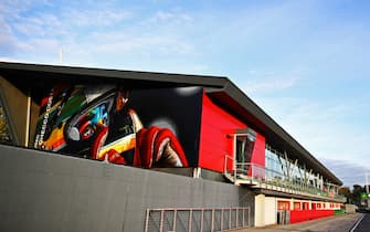 IMOLA, ITALY - OCTOBER 29: A mural of Ayrton Senna is pictured on a track building during previews ahead of the F1 Grand Prix of Emilia Romagna at Autodromo Enzo e Dino Ferrari on October 29, 2020 in Imola, Italy. (Photo by Mark Thompson/Getty Images)