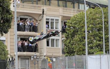 Mare, glamour e... botti: quanti incidenti in F1