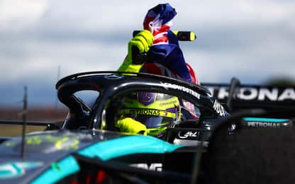 Hamilton torna a vincere a Silverstone, Sainz 5°