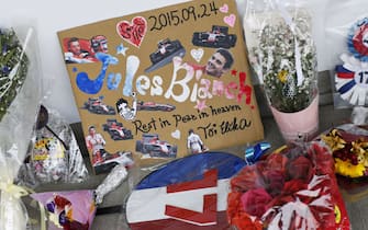 Suzuka Circuit, Suzuka, Japan. 
Thursday 24 September 2015.
The Jules Bianchi tribute outside the Manor F1 garage.
World Copyright: Alastair Staley/LAT Photographic
ref: Digital Image _79P4507