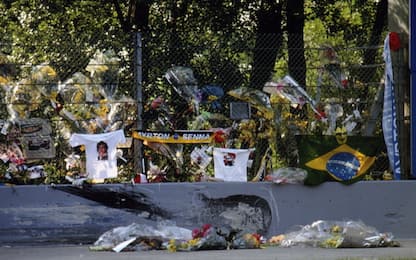 1 maggio, ore 14.17: il mondo si ferma per Senna