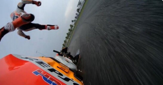 Marquez, la caduta a Sepang