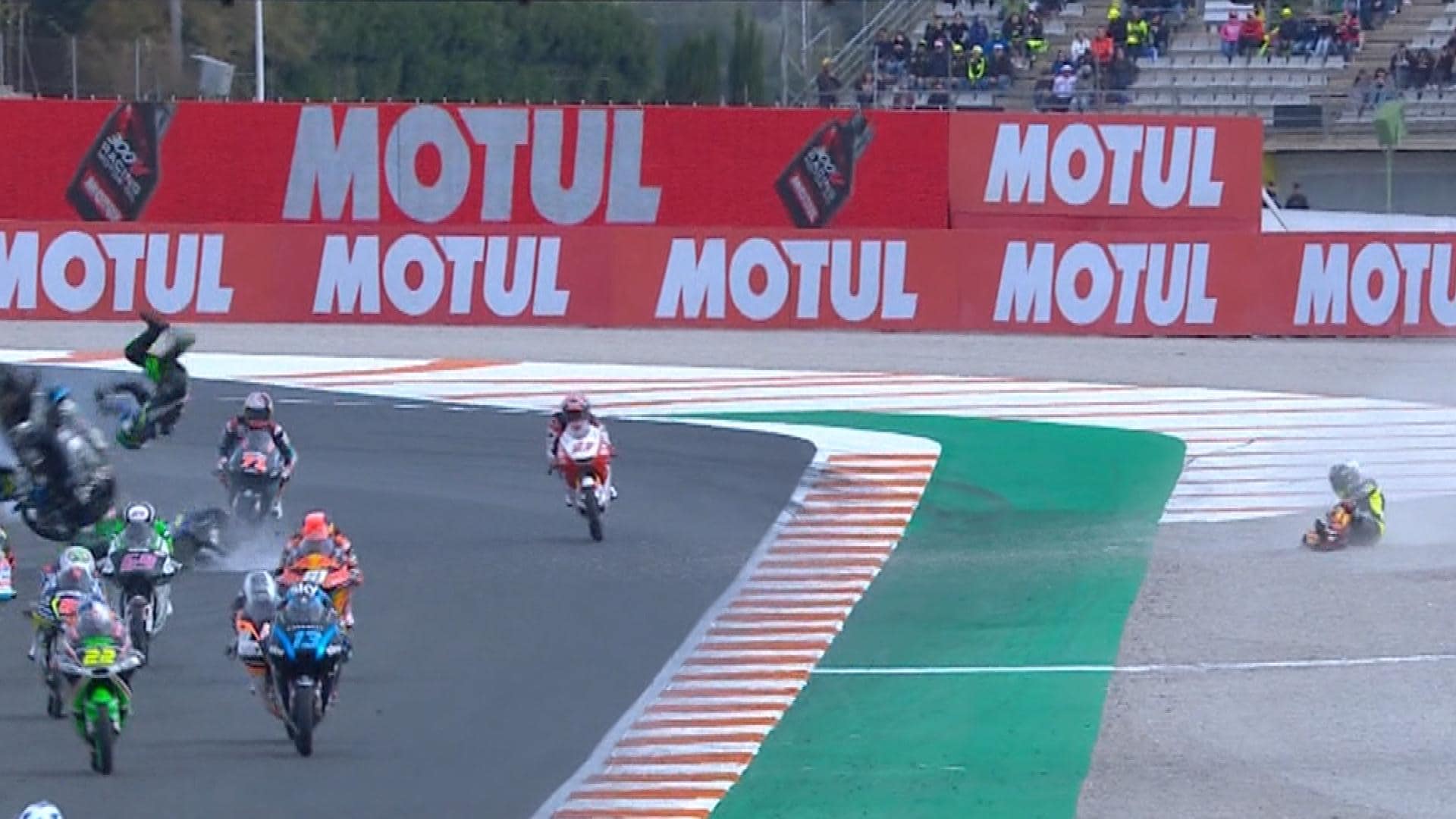 Valencia, incidente Moto3