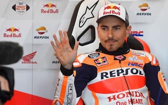 Repsol Honda Team's Spanish rider Jorge Lorenzo waves during the first free practice of the Valencia Grand Prix, at the Ricardo Tormo racetrack, in Cheste near Valencia, on November 15, 2019. (Photo by PIERRE-PHILIPPE MARCOU / AFP) (Photo by PIERRE-PHILIPPE MARCOU/AFP via Getty Images)