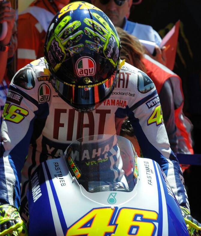 Valentino Rossi, tutti i caschi della sua carriera in MotoGP. FOTO | Sky  Sport