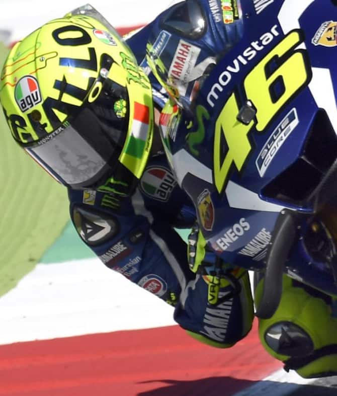 MotoGP, Valentino Rossi: il nuovo casco in stile