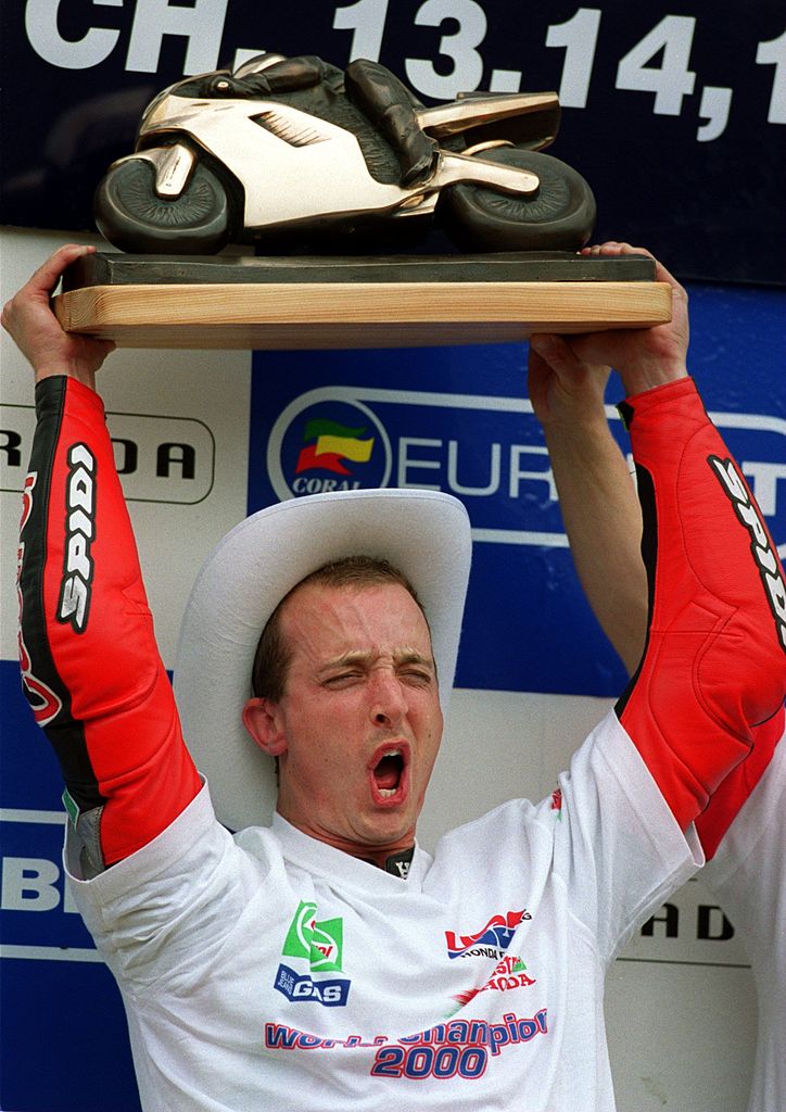 2000: Colin Edwards festeggia il titolo in Superbike con Honda Colin Edwards
