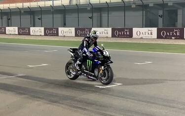Yamaha, Vinales usa l'holeshot sulla M1. VIDEO