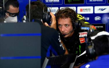 Rossi: "Moto nervosa, è come stare su un cavallo"
