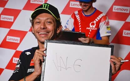 Rossi: "Nel 2021 correrò con Petronas al 99%"