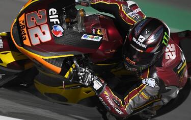 Moto2, pole di Lowes a Losail. 4° Bezzecchi