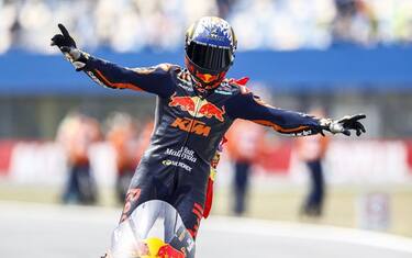 Moto2: successo di Raul Fernandez, 5° Bezzecchi