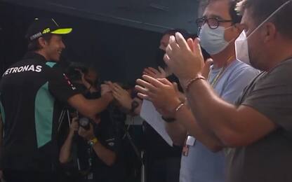 Rossi, la standing ovation dei giornalisiti. VIDEO