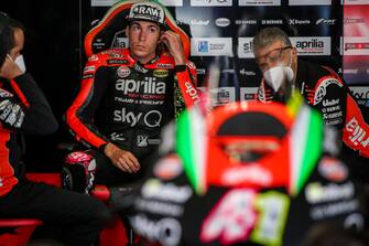 PORTUGAL MOTORCYCLING GRAND PRIX epa08832797 Spanish rider Aleix Espargaro of Aprilia Racing Team Gresini prepares for the third free training session of the Motorcycling Grand Prix of Portugal at Algarve International race track, Portugal, 21 November 2020. The Motorcycling Grand Prix of Portugal will take place on 22 November 2020. EPA/JOSE SENA GOULAO