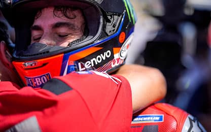 Bagnaia come Rossi, seconda pole di fila in MotoGP