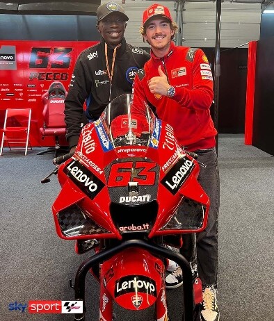 Pecco Bagnaia e Khaby Lame