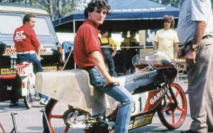 E qui una vecchia foto di un giovanissimo Fausto Gresini in sella alla Garelli del 1982