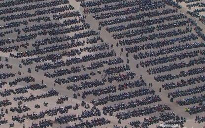 Jerez torna alla vita: quante moto nel parcheggio!