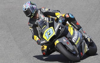 epa09916406 Italian Moto2 rider Celestino Vietti of the Mooney VR46 Racing team in action during the first free practice session at Angel Nieto circuit in Jerez de la Frontera, southern Spain, 29 April 2022. The Motorcycling Grand Prix of Spain will take place on 01 May 2022.  EPA/Jose Manuel Vidal