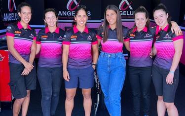 Moto3, ad Aragón debutta il team di sole donne