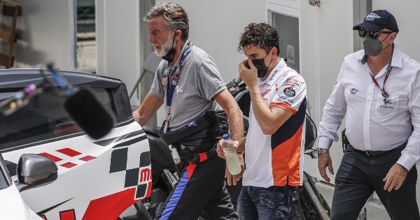 Marc Márquez tras caída en Indonesia (Mandalika): ‘Estoy bien, no he corrido por precaución’